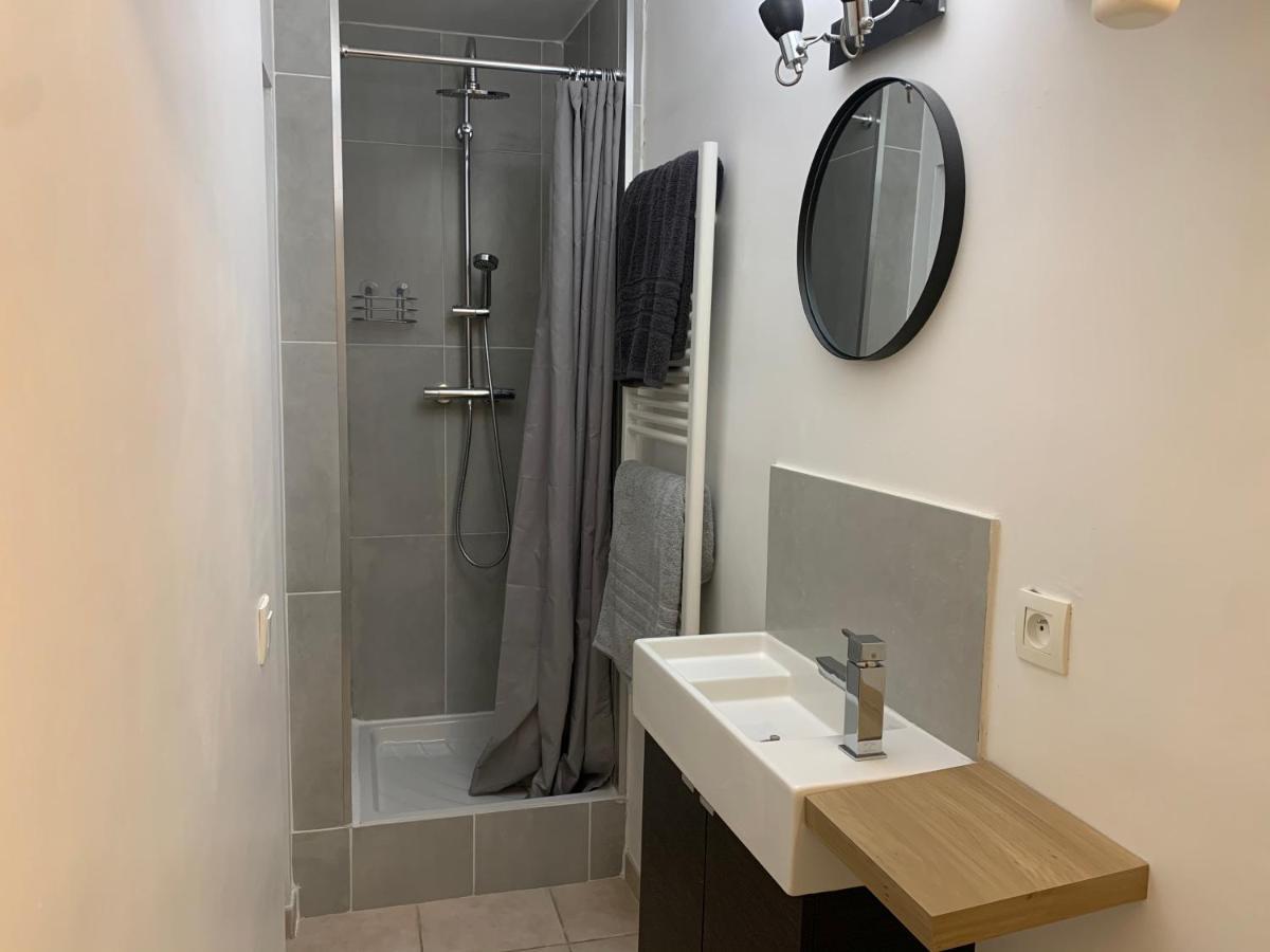 Appartement moderne au centre-ville de Vaison Extérieur photo