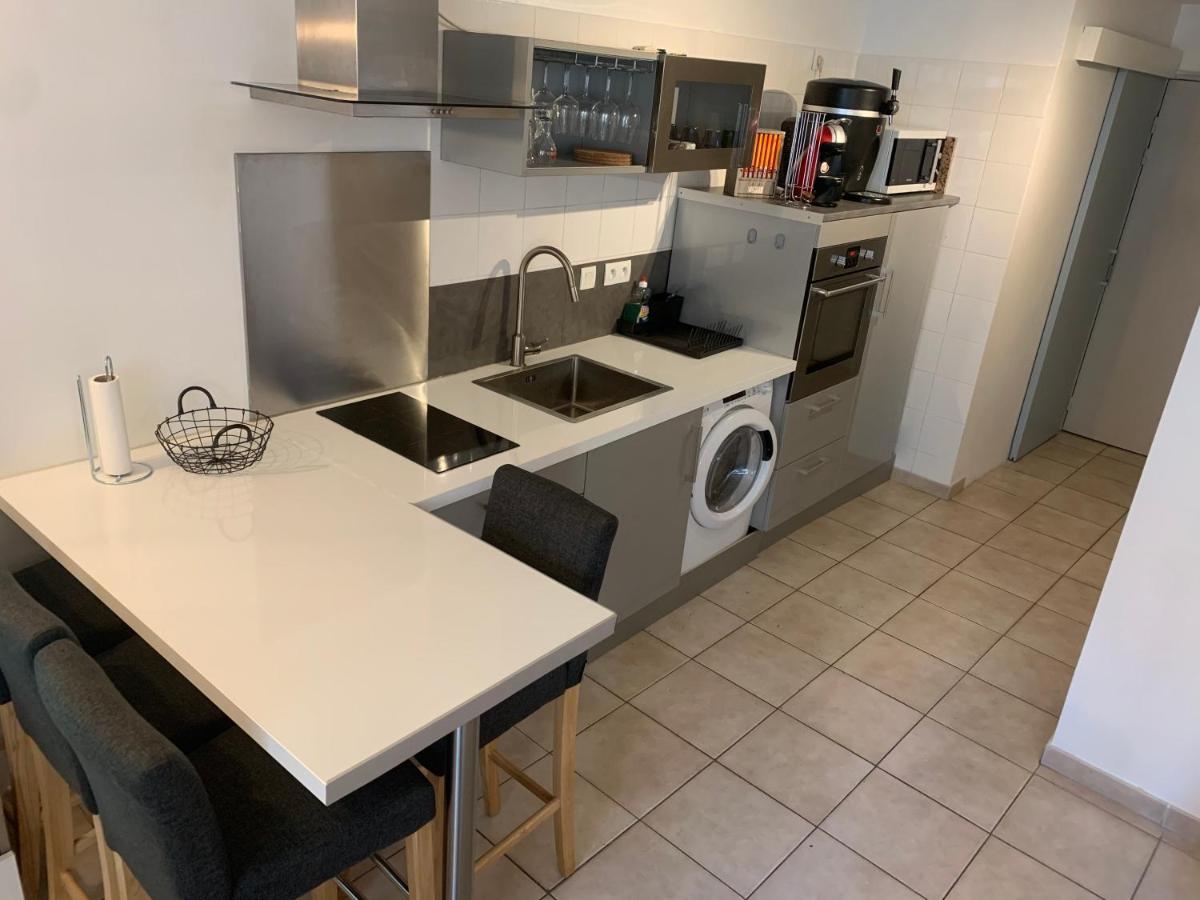Appartement moderne au centre-ville de Vaison Extérieur photo